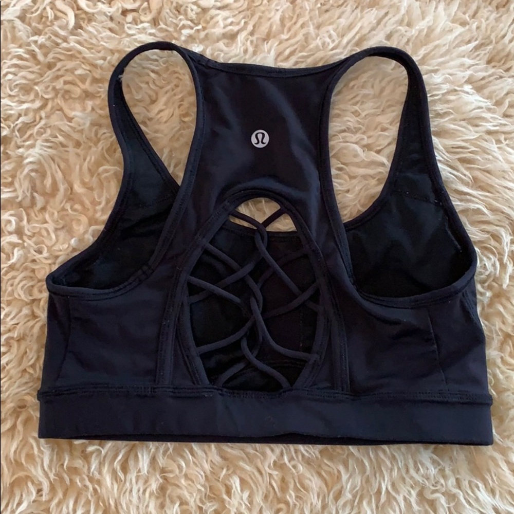 Black Lululemon Sportsbra w LaceUp Detail Back